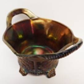 A close-up of a bowl

AI-generated content may be incorrect.