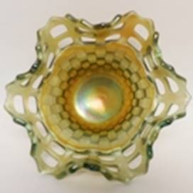 A close-up of a bowl

AI-generated content may be incorrect.