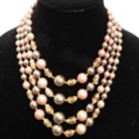 A necklace on a mannequin

AI-generated content may be incorrect.